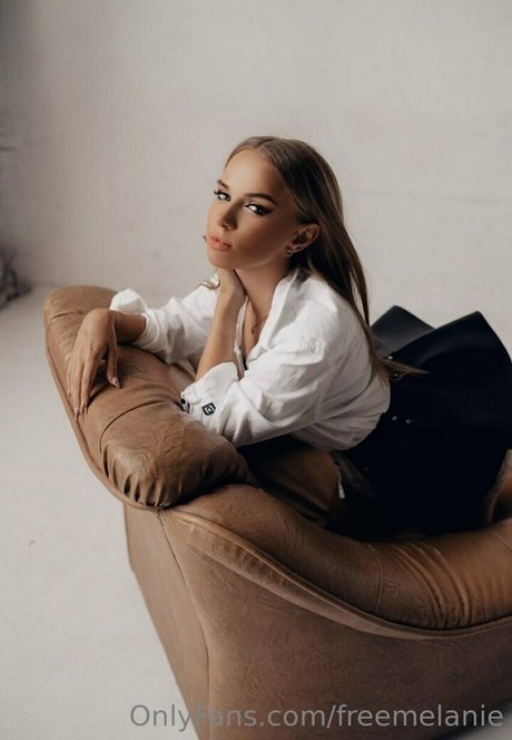 freemelanie heiße galerien