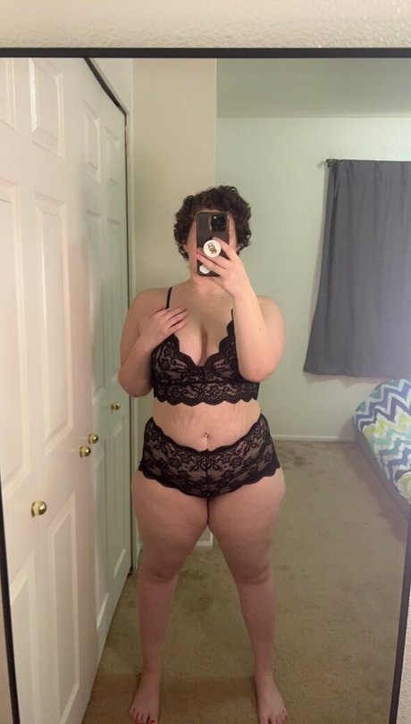 Nicole Babes 98 hübsche erotische fotos