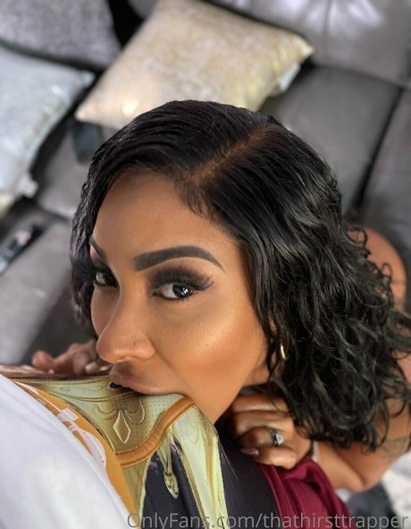 schwuler influencer onlyfans nackt kostenlose fotos