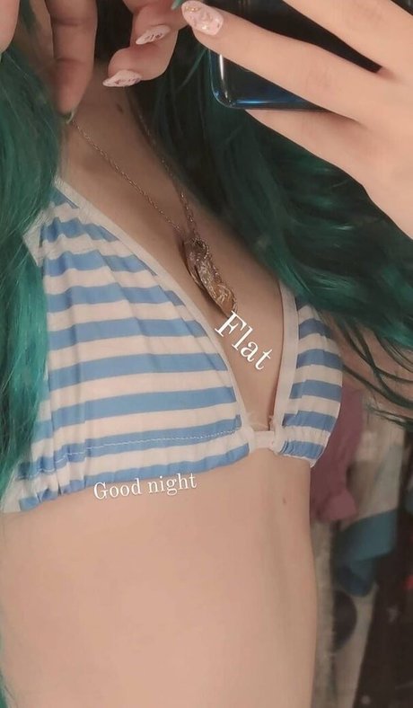 Saya Scarlet freie sex foto