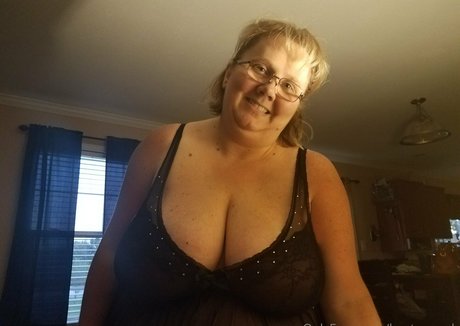 bustywench hd beste galerie