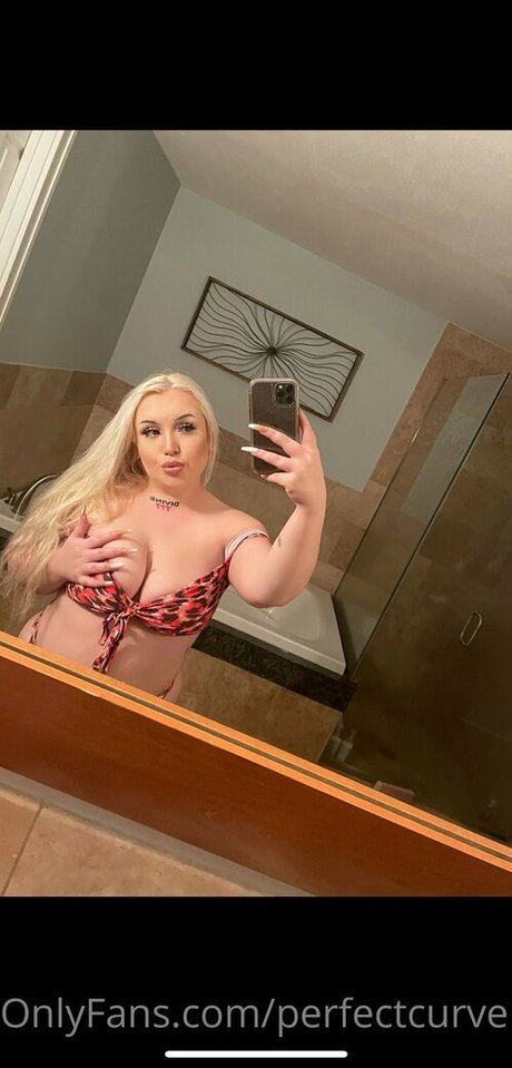 oliviaskiesvip erotische nackt fotos