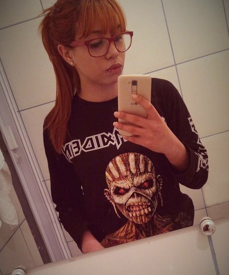 Lais Lisboa nackt hübsche bild