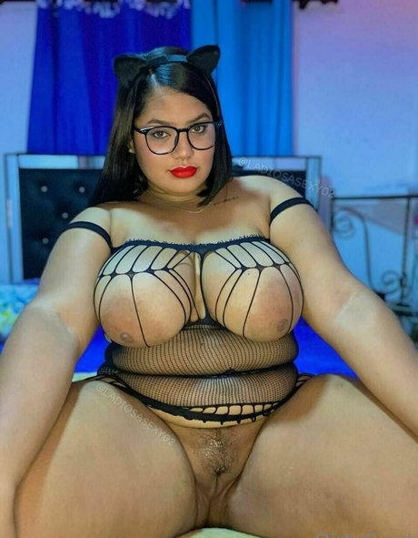 dirtyburd07 schauspielerin nackt bild