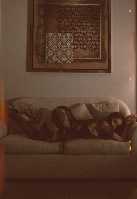 Elizabeth Definhy kunst hübsche foto