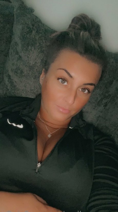 emilyy rosee hübsche nackt foto