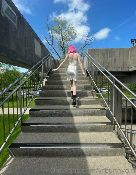 yrbunnygirl kunst freie bilder