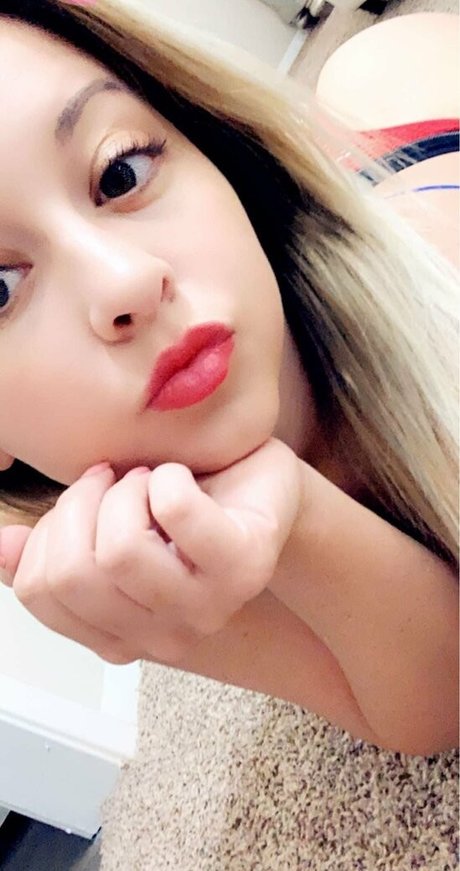 LoadsofLayla sexy nackt archiv