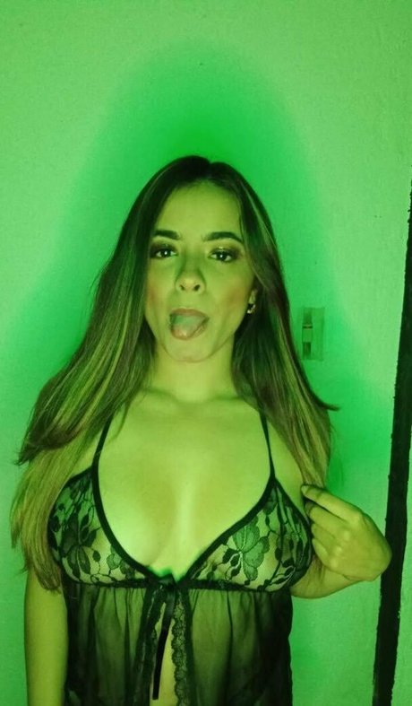 dannagisell erwachsene top fotos