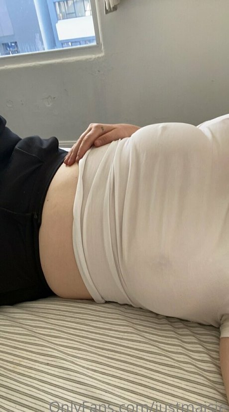 justmaisie model nacktheit foto