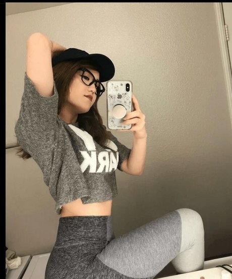 gothic-mädchen-onlyfans top nackt galerie