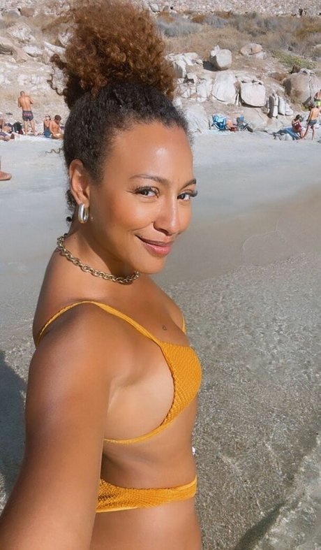 Sheron Menezes sexy pornostar galerien