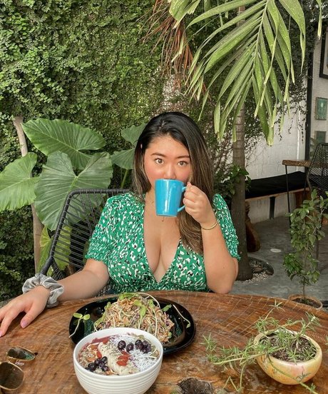 behaarte vagina nur fans heiße nackt bild