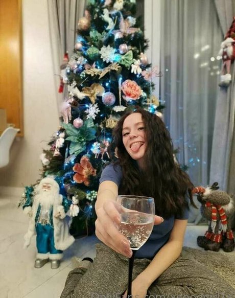 Xgoodgirlx schöne akt galerien