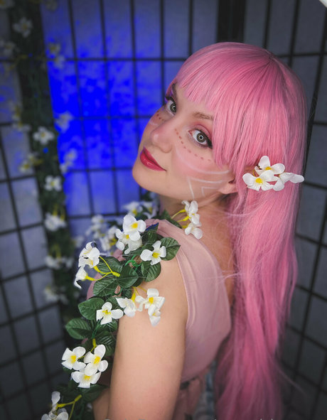 uwugirlaraara beste heiße bild