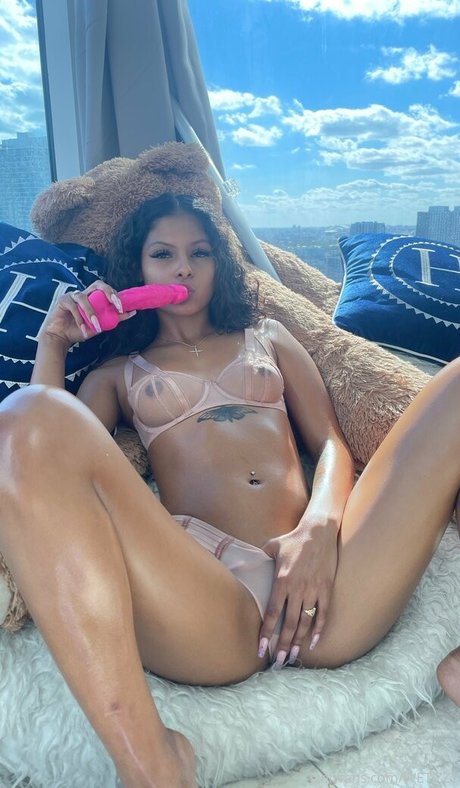 its pocahontas porno kunst fotos