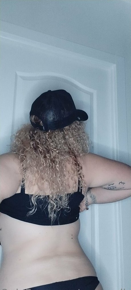 lockiges ebenholz nur fans erotische sexy foto