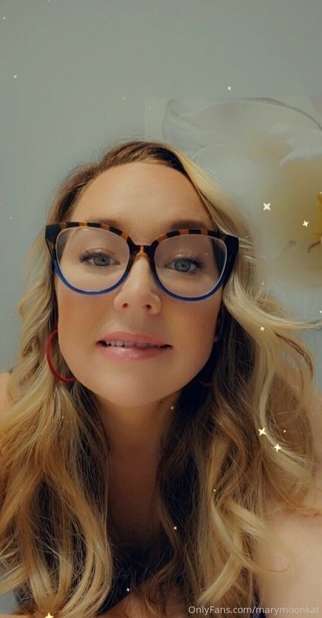 marymoonkat hd porno bilder