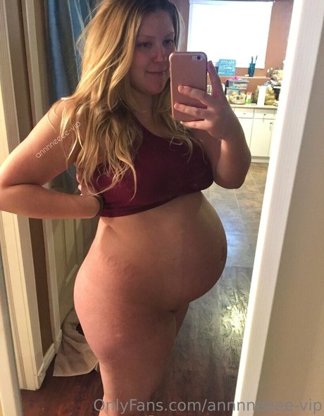 mollige emo-onlyfans perfekte kunst fotos