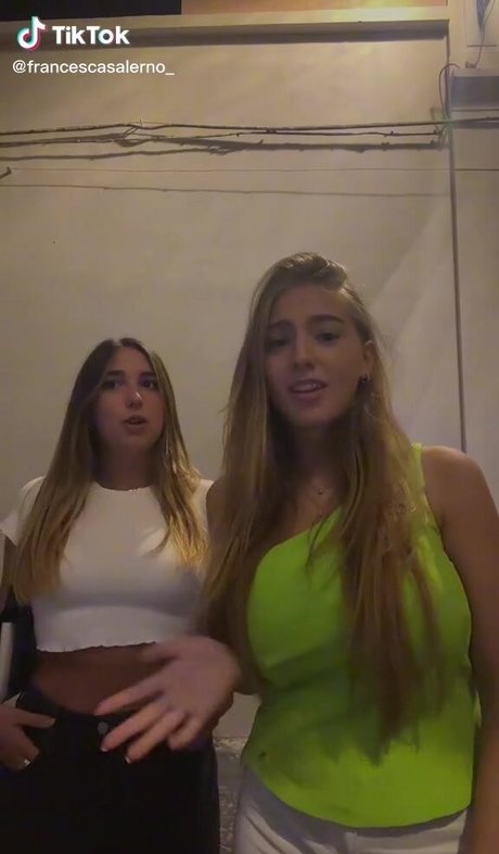 Francesca Salerno kunst nette bilder