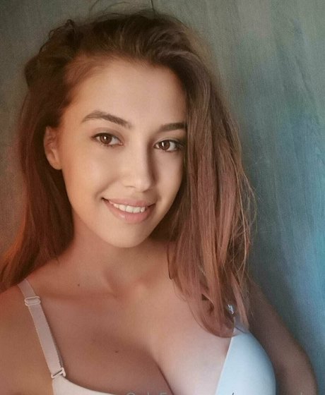 blonde asiatische onlyfans xxx akt foto