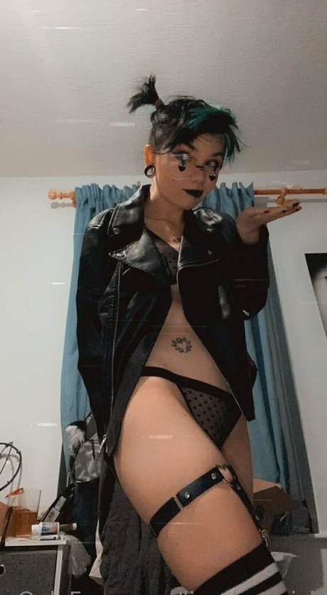 lizzylovesick hd nackte foto