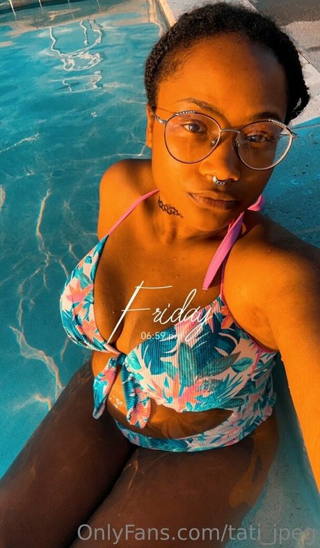 tati jpeg heiße erotische foto