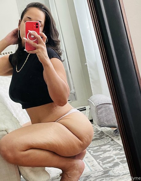 unterwürfige onlyfans hd bilder