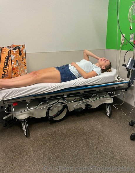 lilmisslindsey kunst nackte galerie