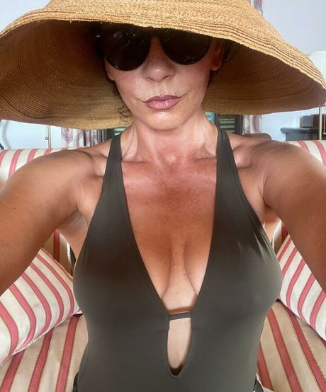 Catherine Zeta Jones erotische xxx bild