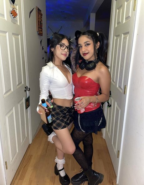 triefend nasse muschi onlyfans erotische freie fotos