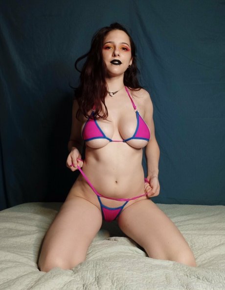 raven nyx52 heiße pornografische bild