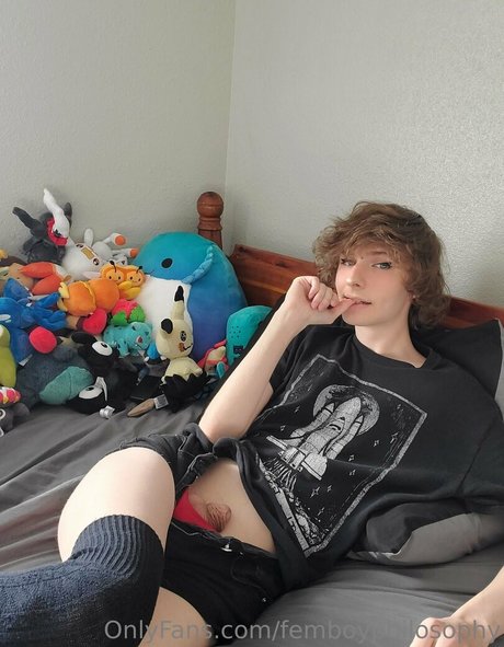 femboyphilosophy nackte galerien