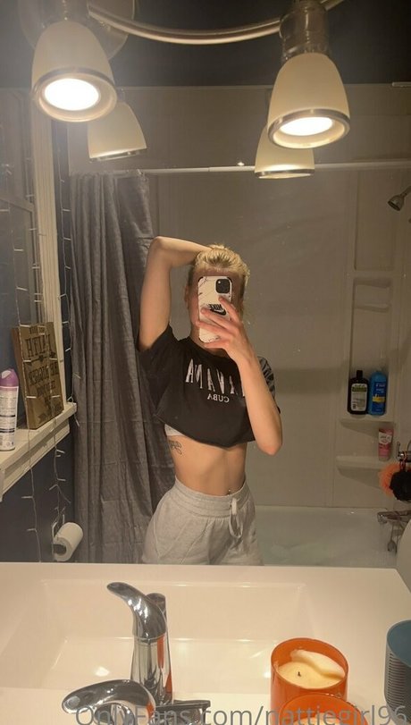 nattiegirl96 model nackte bilder