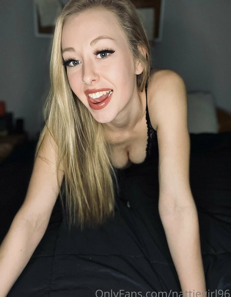 nattiegirl96 erwachsene kunst fotos