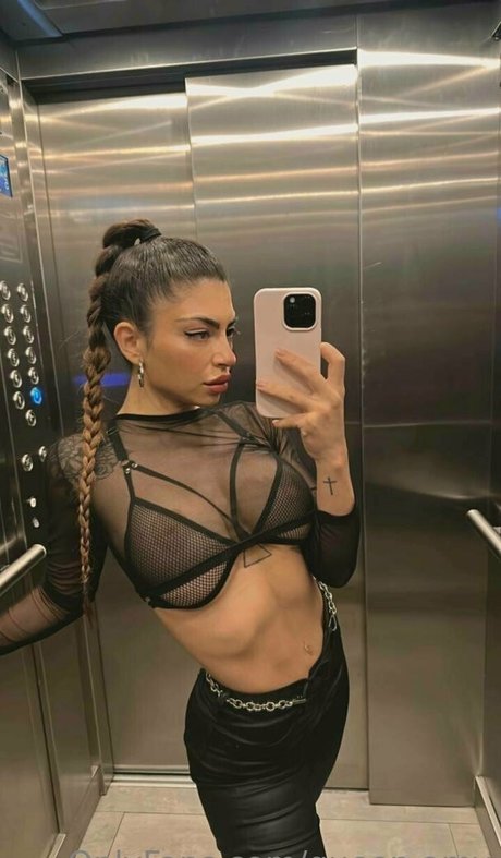 queen amy porno perfekte bilder