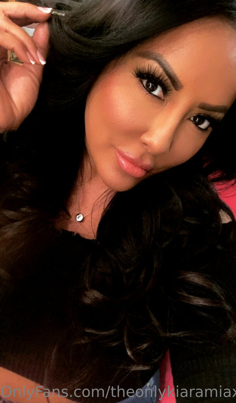 theonlykiaramiaxxx perfekte porno galerien