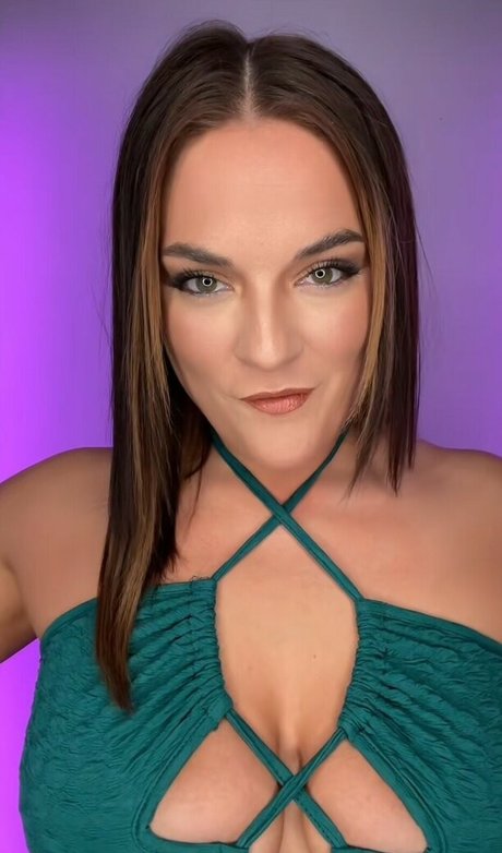 Harley Zade hd pornostar fotos