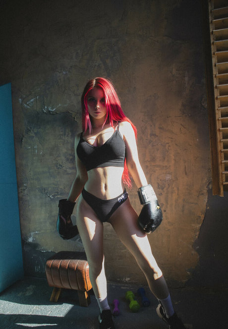 Angie Strelnikova hübsche erwachsene bild