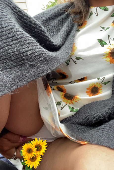 littlelilofree schauspielerin porno foto