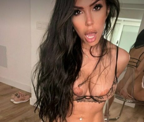 silviasiciliaxxx model pornografische fotos