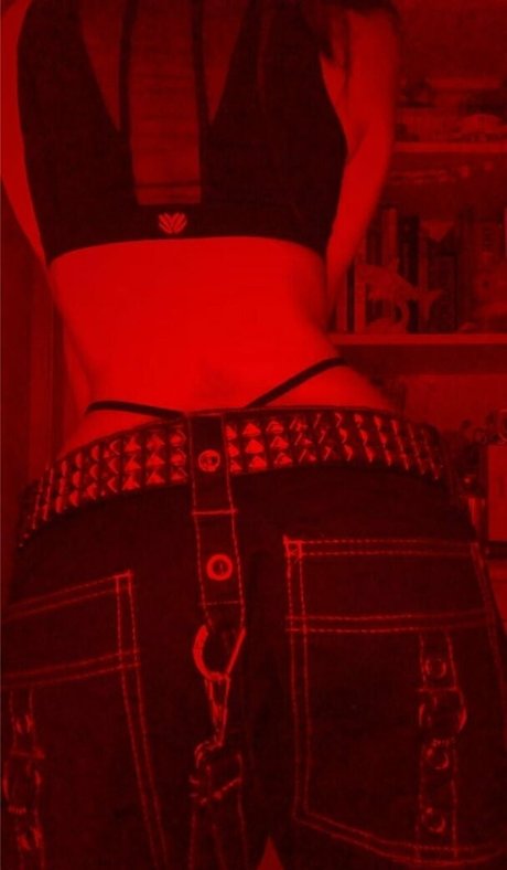 peachykaz sexy nackte bild