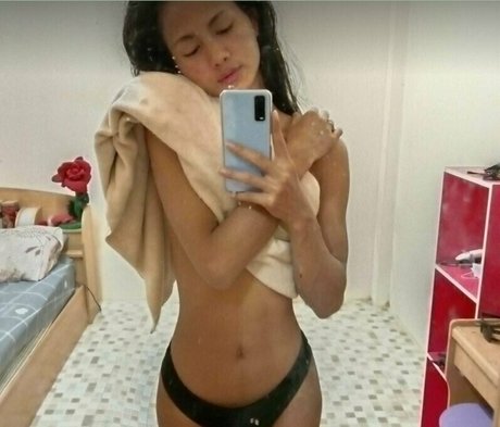 ladyaoy erotische nackte foto