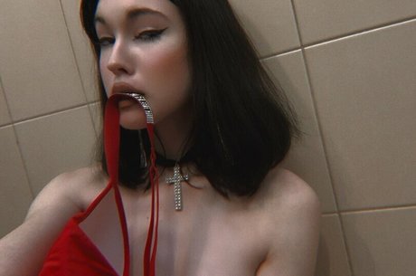 Dezomorfina model freie archiv