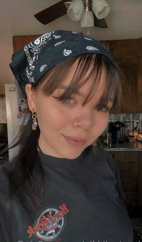 nikkiinatural xxx erwachsene galerie