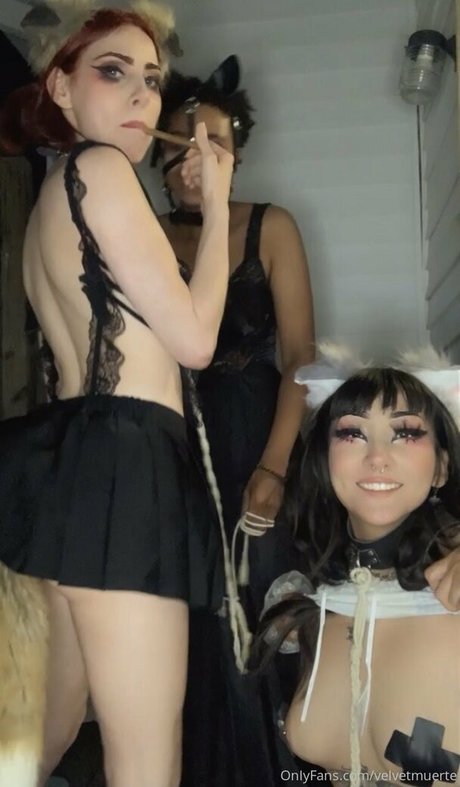 velvetmuerte nacktheit kostenlose foto