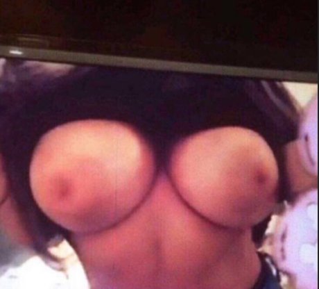 titten-selfie onlyfans perfekte nette archiv