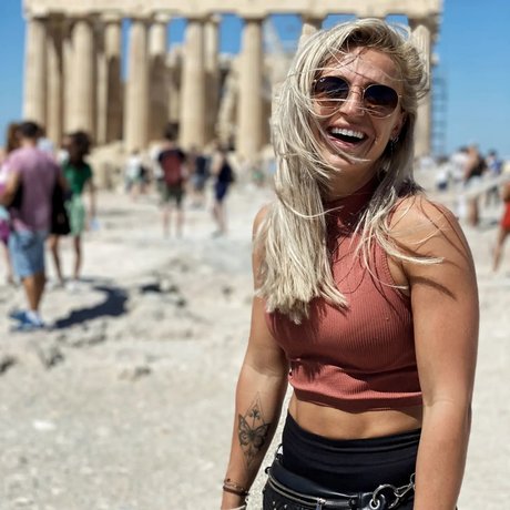 Larissa Van Meerten erotische perfekte galerie