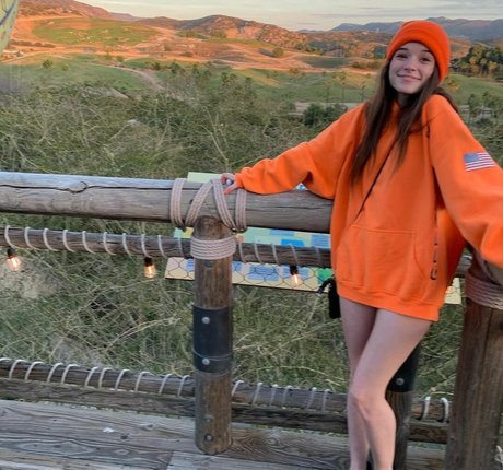 schwarze weibliche onlyfans kunst nackte galerie