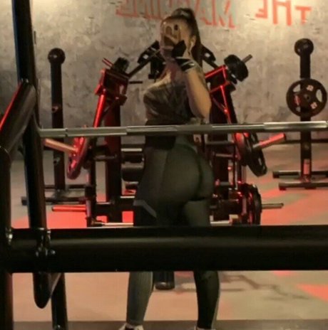 Sah Santtos_ nacktheit erwachsene foto